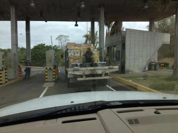 541488_10200607583024431_1246141850_n