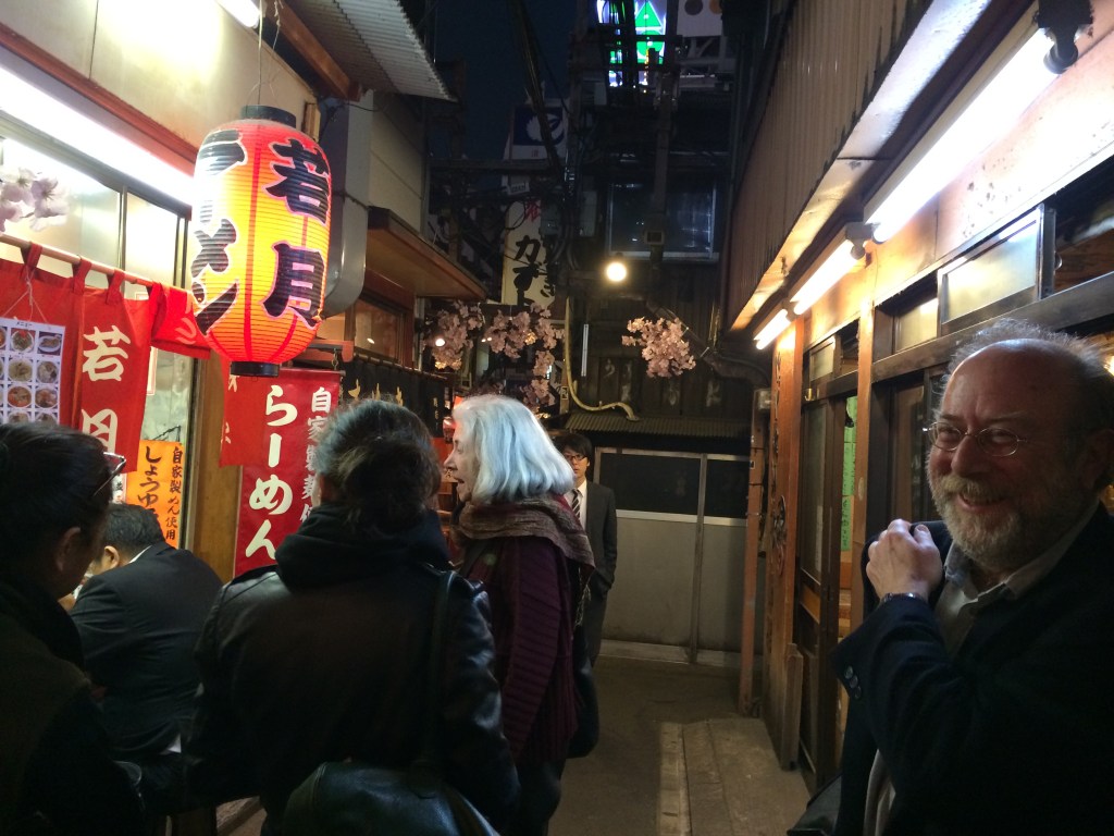 Con Mónica, Toni Munné, Miriam Gómez y Attys Luna Vega Valdés. Foto Zoé Valdés
