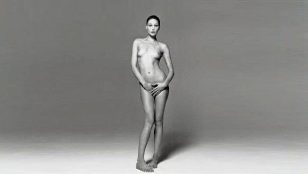 le-nu-de-carla-bruni-2495663_1713